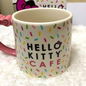 Hello Kitty Grand Cafe Exclusive Mug - New in box